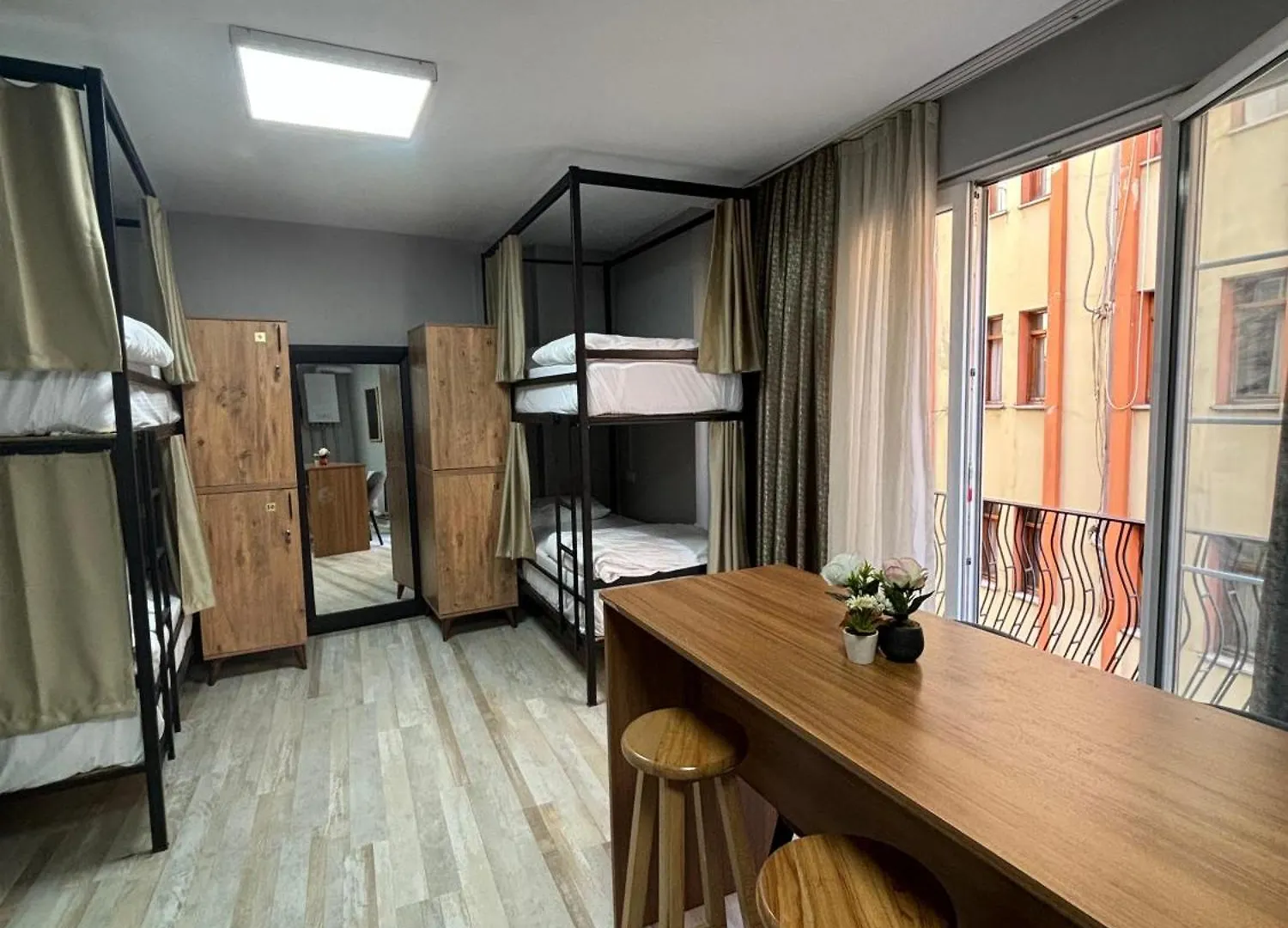 Moon Hostel Стамбул