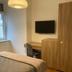 https://twix-room.hotels-in-ljubljana.com