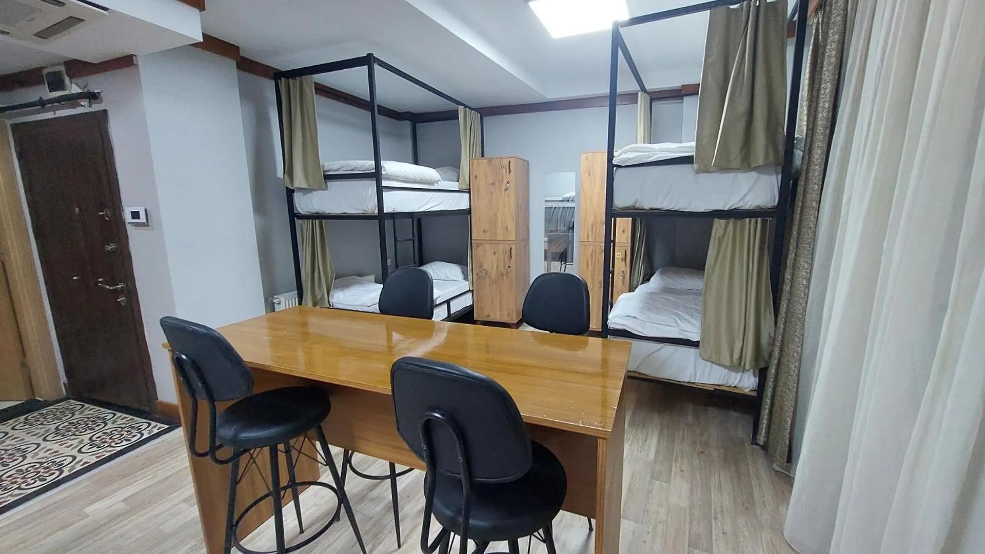 Moon Hostel Istanbul Turkey